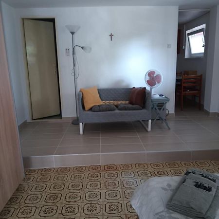 Studio Apartment Posavec Премантура Екстериор снимка