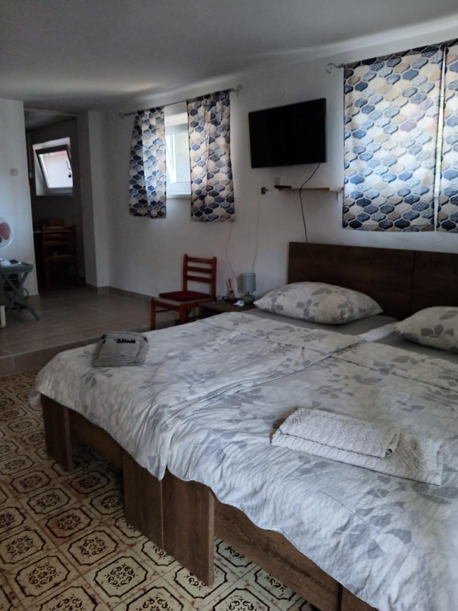 Studio Apartment Posavec Премантура Екстериор снимка